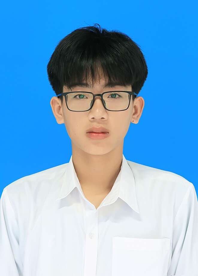 Nguyễn Hoàng Trung